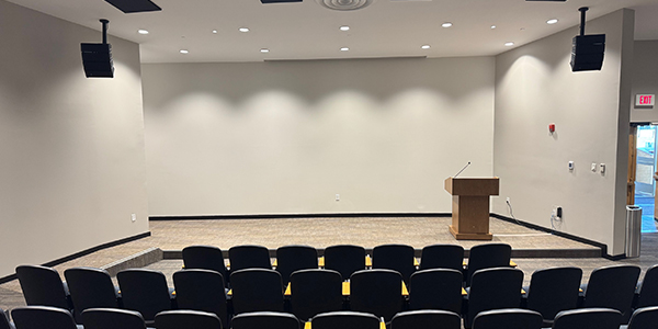 LectureHall_3