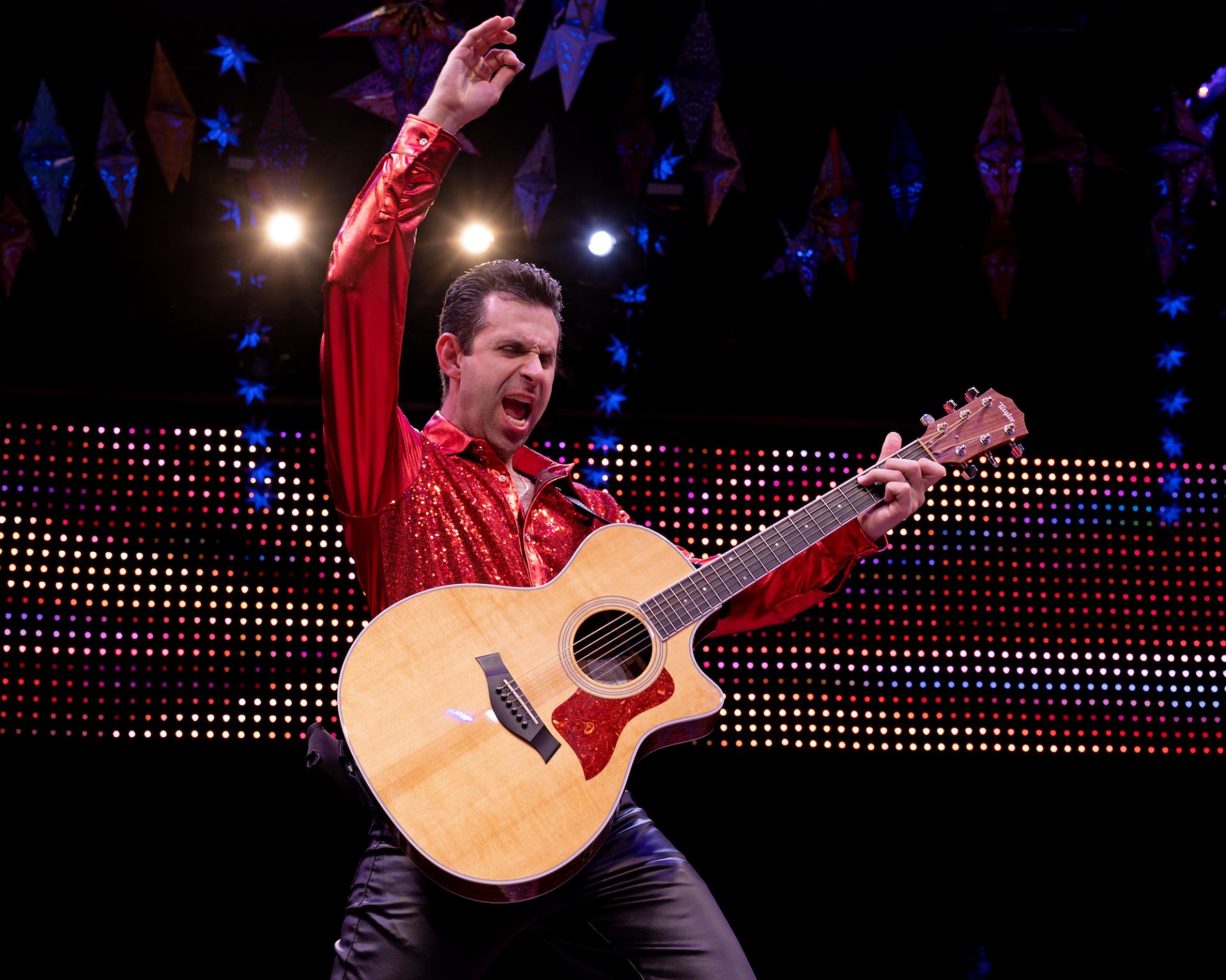 Image of Eric Gutman Singing as Neil Diamond